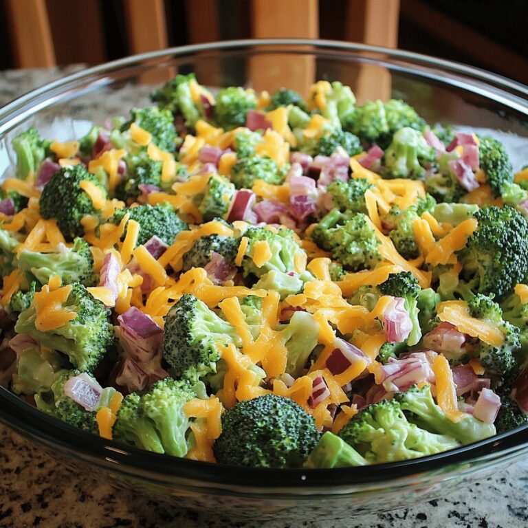 Crunchy Amish Broccoli Salad Recipe