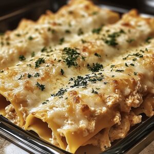 Garlic Parmesan Chicken Lasagna Roll-Ups Recipe