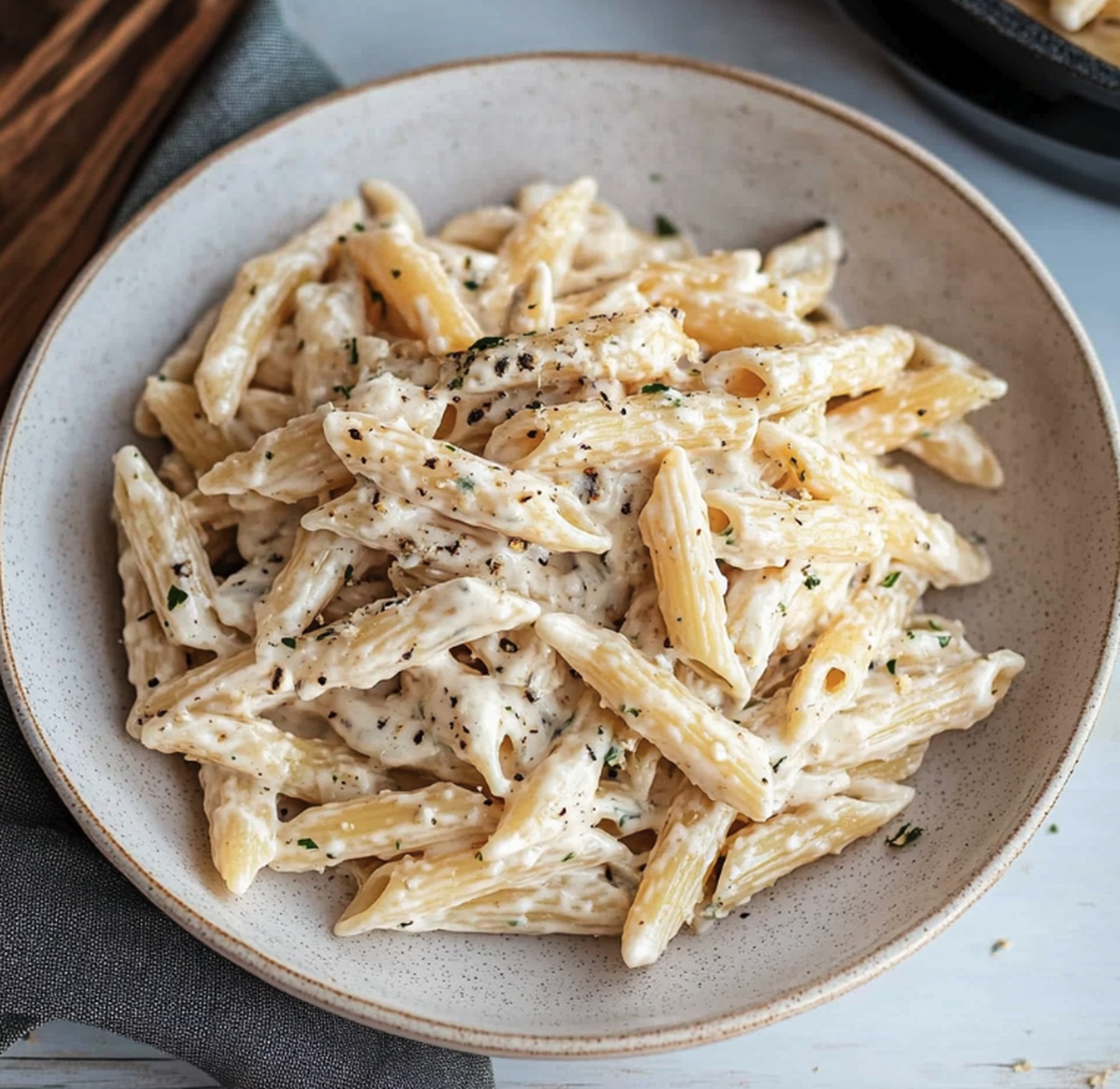 Creamy Garlic Pasta Recipe