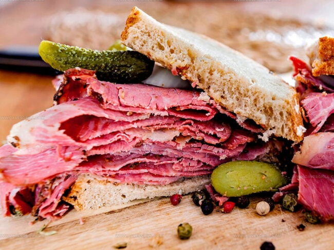 How to Use Pastrami in Cooking