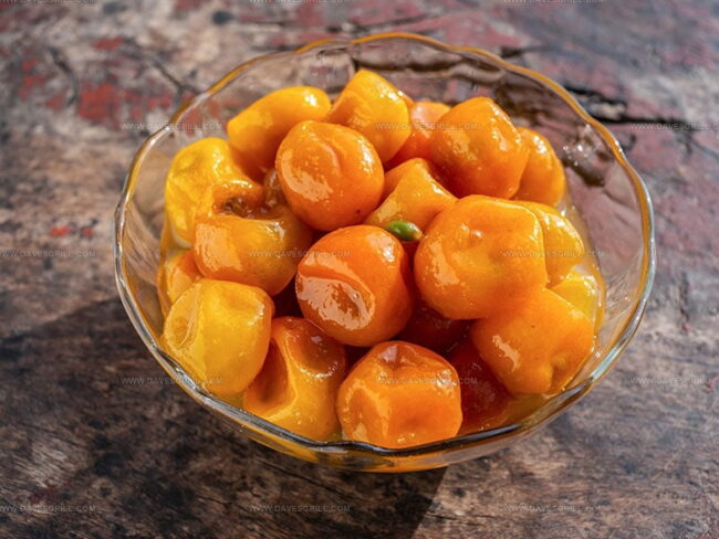 Best Ways to Use Kumquats in Desserts and Drinks