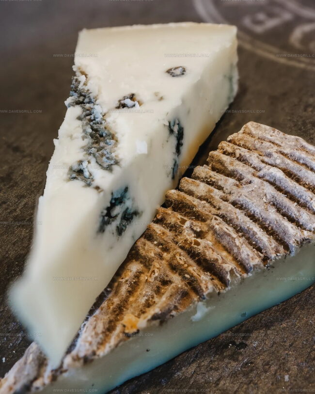 Glengarry Cheesemaking Celtic Blue Reserve