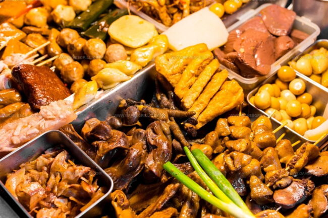Why Are Night Markets Considered a Cultural Treasure in Taiwan?