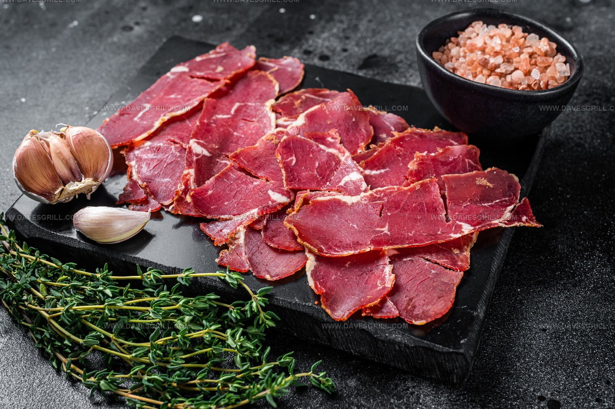 What Does Pastrami Taste Like? Find Out This Bold Deli Delight