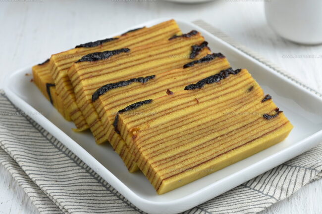 Thousand-Layer Cake (Chien Chang Go)