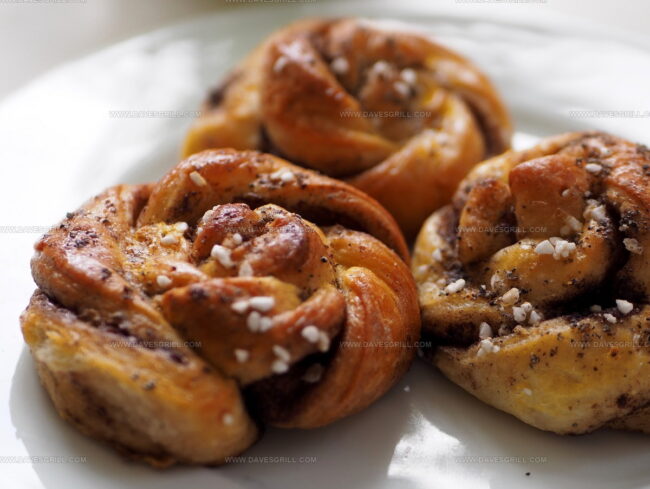 Cardamom Buns (Kardemommeboller)