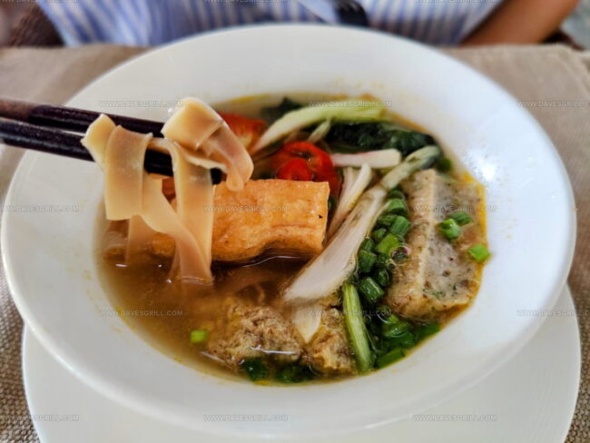 Red Noodle Soup With Crab (Banh A Cua)