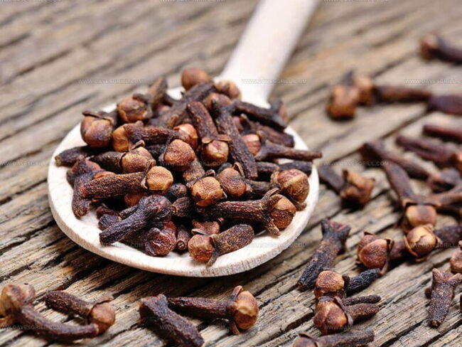 Clove Flavor Description