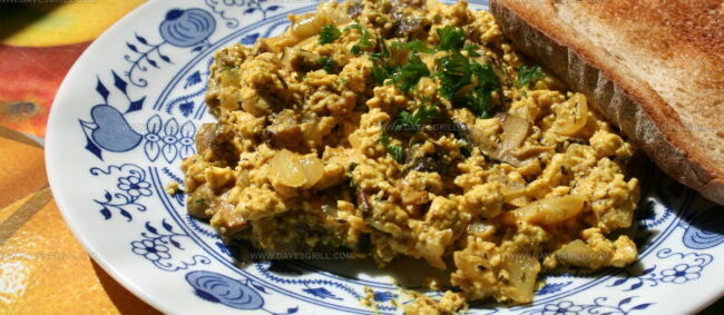 Scrambled Eggs With Mushrooms (Smazenice)